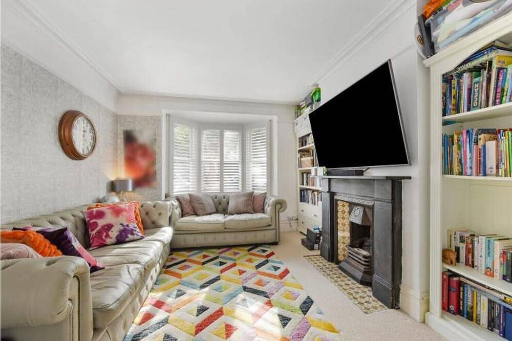 Period Home in the Heart of Winchester in Winchester, South Downs