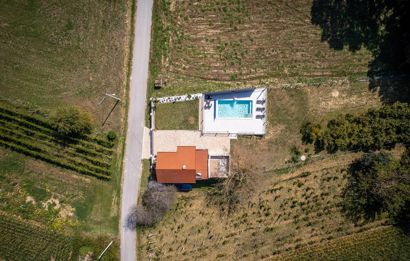Gemütliche 140 m² große Wohnung mit Pool, Terrasse, WLAN und Parkplatz in Kapela, Bjelovar-Bilogora
