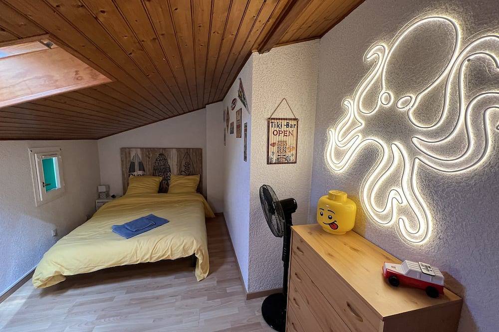 Appartement entier, Maisonnette Proche plage calme, tout confort. Idéal famille avec enfants. in La Remigeasse, Dolus-d'Oléron