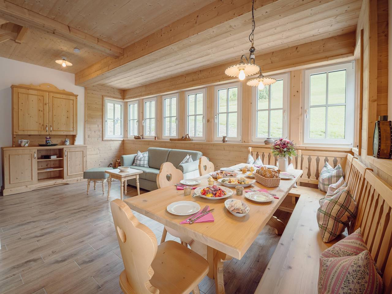 Chalet am Grundlsee mit Sauna in Grundlsee, Totes Gebirge