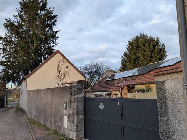 Gîte pour 5 personnes, avec jardin à Diou - 2