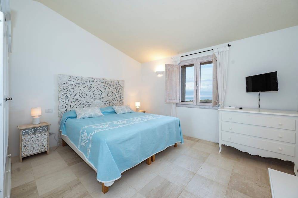 Villa Lighthouse 6 - Cala Granu in Capo Ferro, Arzachena