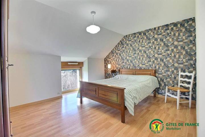 Location de vacances pour 6 personnes, avec Terrasse et Jardin à Limerzel - 2