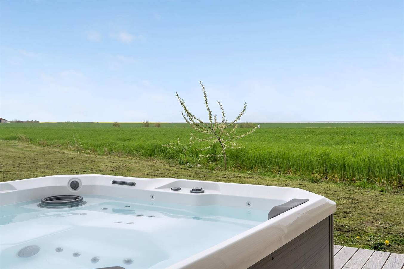 Stunning home in Bredebro w/ Wifi and 4 Bedrooms in Tondern en omgeving