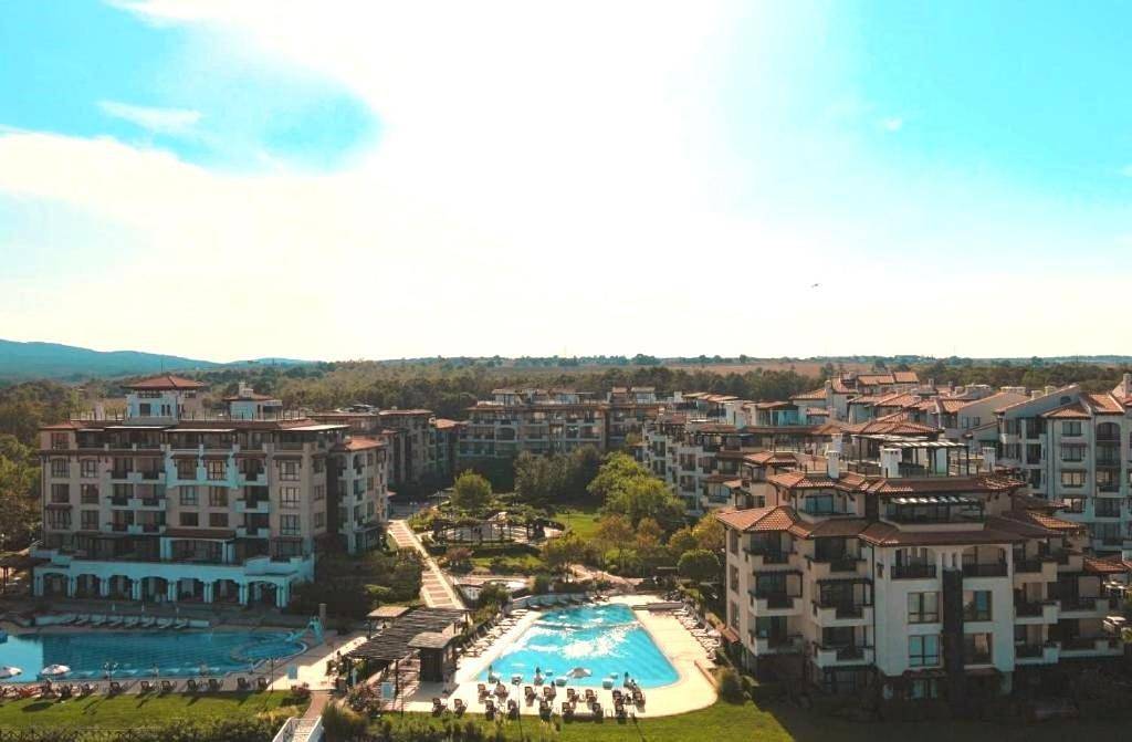 Oasis Beach Club in Lozenets, Zarewo