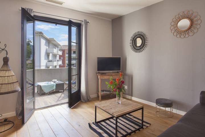 Ferienwohnung für 6 Personen, mit Terrasse und Kinderpool sowie Pool in Calvi - 4