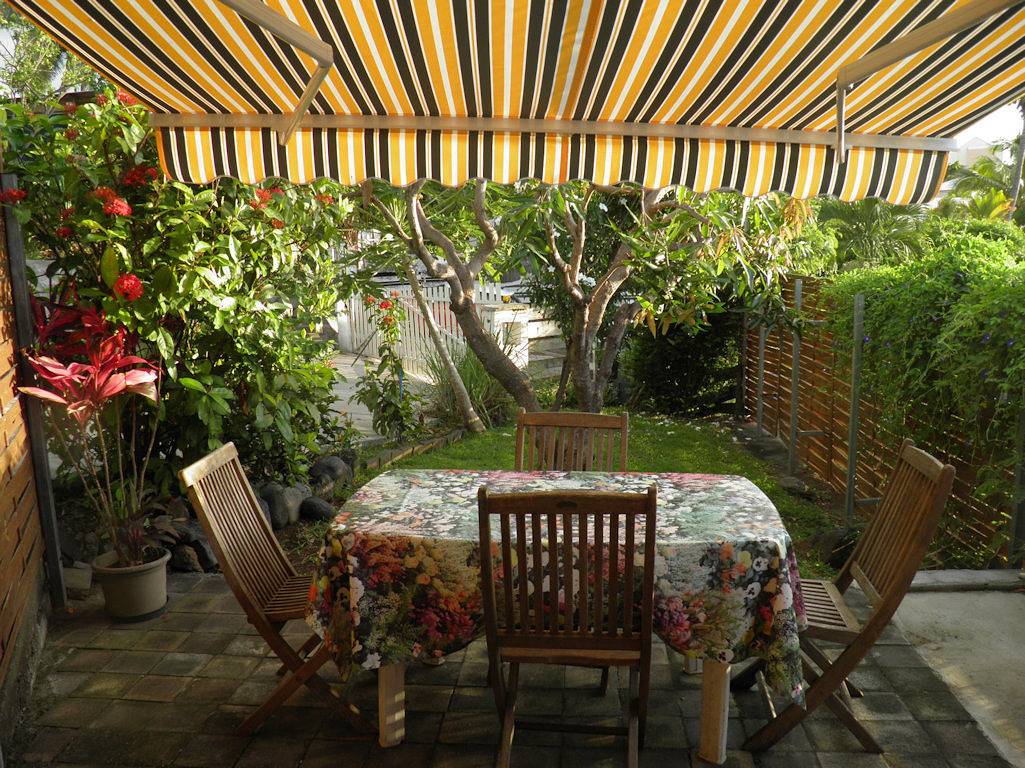 Bungalow au-dessus de la Baie in Saint-Paul (Réunion), Île de la Réunion