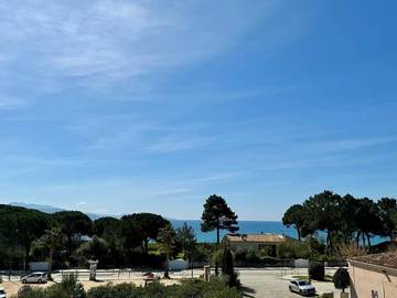 Gîte pour 4 personnes, avec vue et terrasse, animaux acceptés dans Plage de Sagone