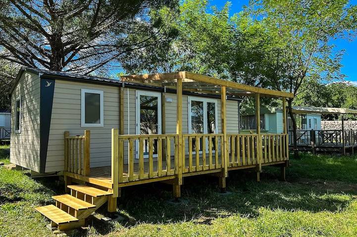 Mobil home pour 4 personnes à Saint-Germain