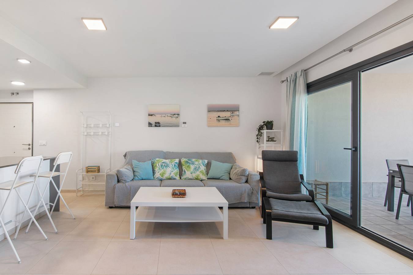 Apartamento entero, Apartamento 'Los Flamencos' con vistas al mar, Wi-Fi y aire acondicionado in Isla Canela, Ayamonte