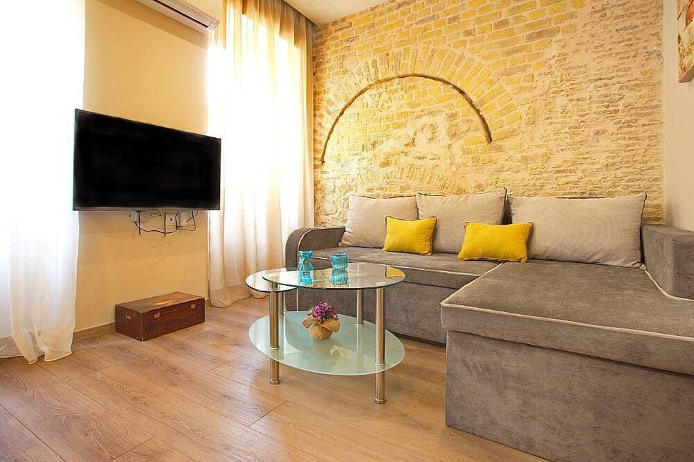Appartamento intero, Liston Piazza Suite - renovated apartment in the heart of Corfu Old Town in Corfù (città), Corfù