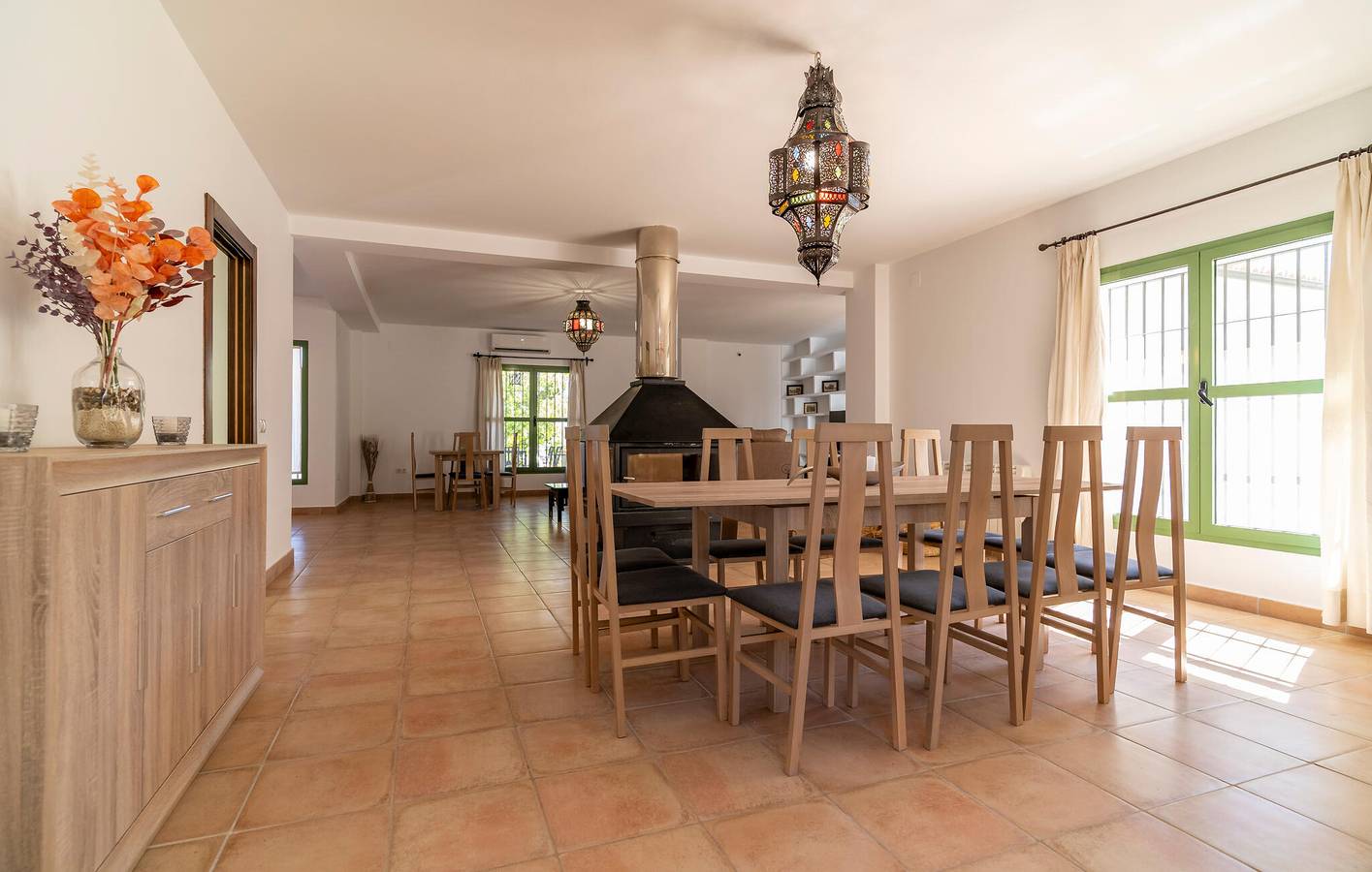 Apartamento de lujo con piscina y aire acondicionado, a 1 km del centro de Caparacena in Atarfe, Provincia de Granada