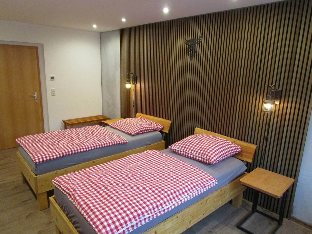 Ganze Wohnung, Apartment „Unit 2“ mit Bergblick, privatem Garten und Wlan in Bärenstein, Erzgebirge