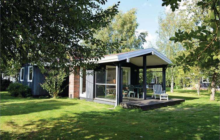 Ferienhaus für 6 Personen mit Terrasse in Dronningmølle, Kattegat Küste