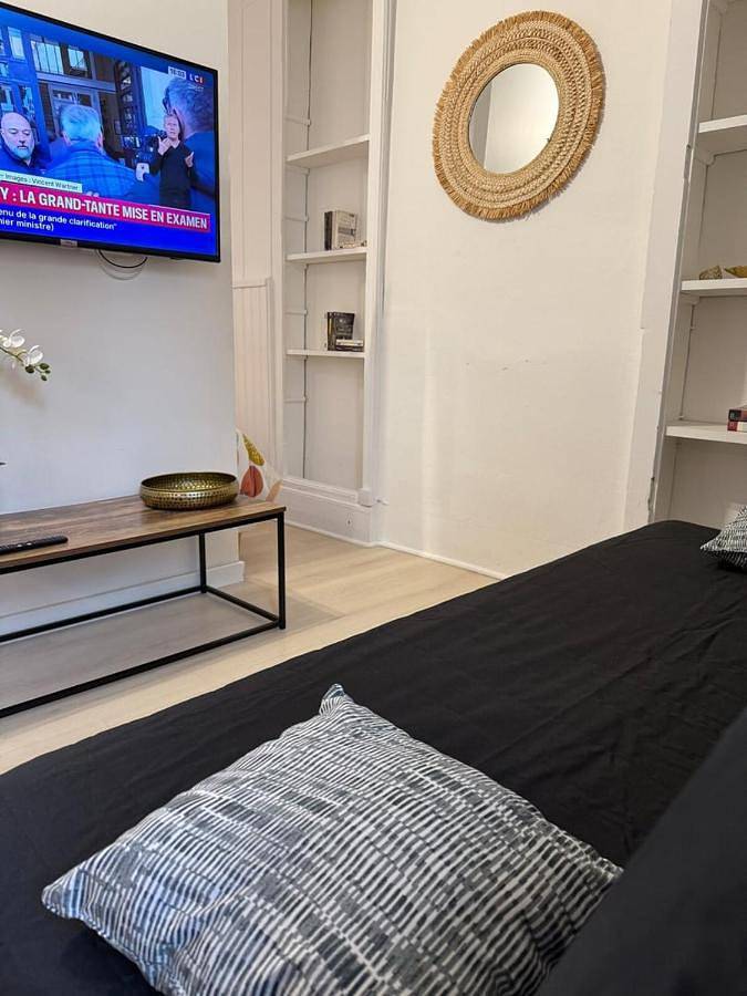 Appartement entier, Sweet Home : Votre havre de paix au cœur d'épernon in Épernon, Région de Chartres