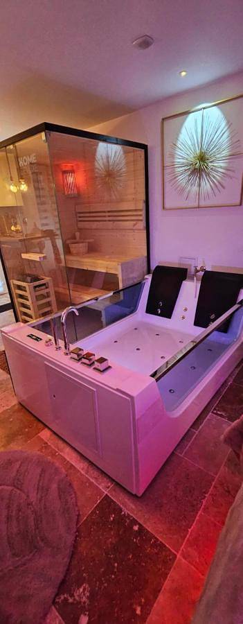 Gîte pour 2 personnes, avec sauna à Rive-de-Gier