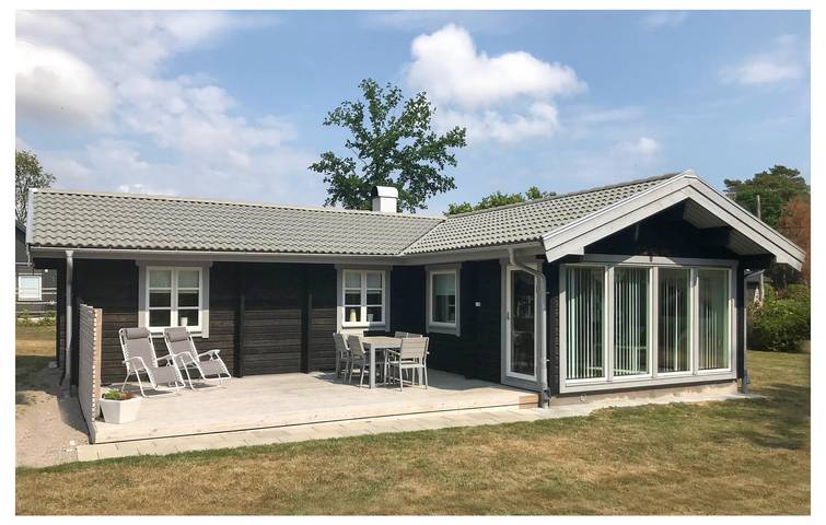 Ferienhaus für 6 Personen, mit Terrasse und Garten in Blekinge