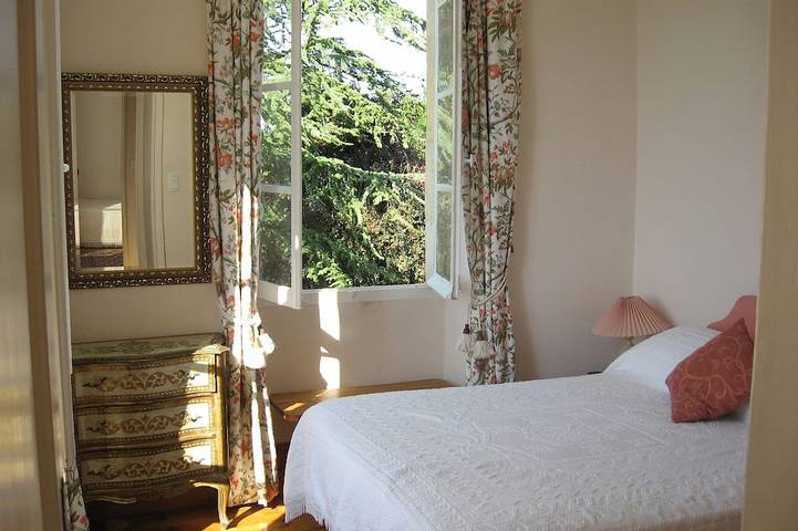 Location de vacances pour 21 personnes, avec jardin, animaux acceptés à Bourlens - 3