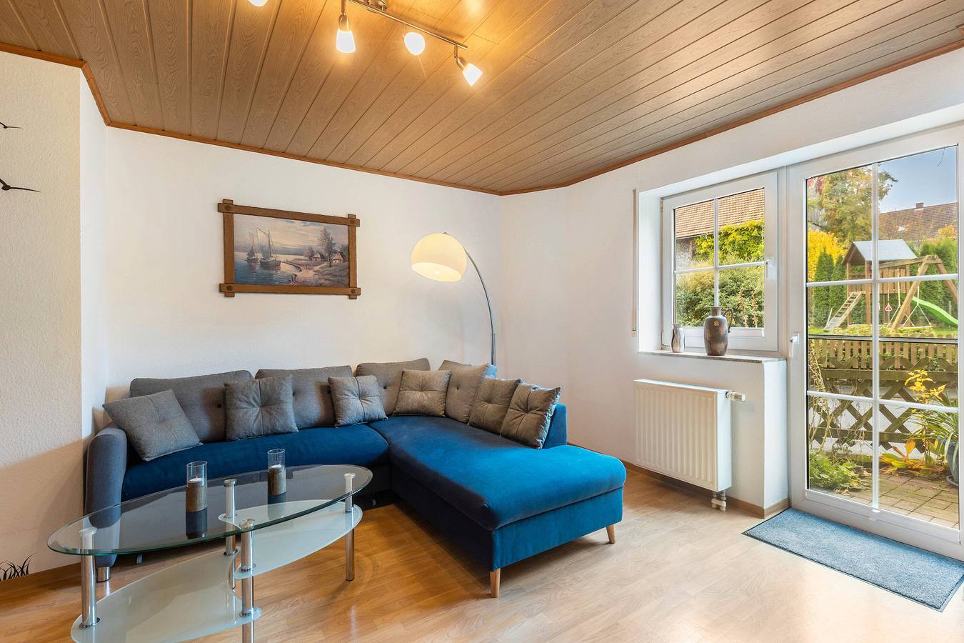 Ganze Wohnung, Ferienwohnung Schönhals mit privater Terrasse, privatem Garten und Wlan in Herbstein, Vogelsberg Region