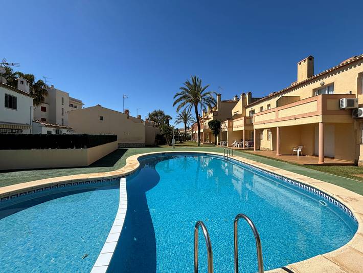 Holiday rental for 4 people in Dénia