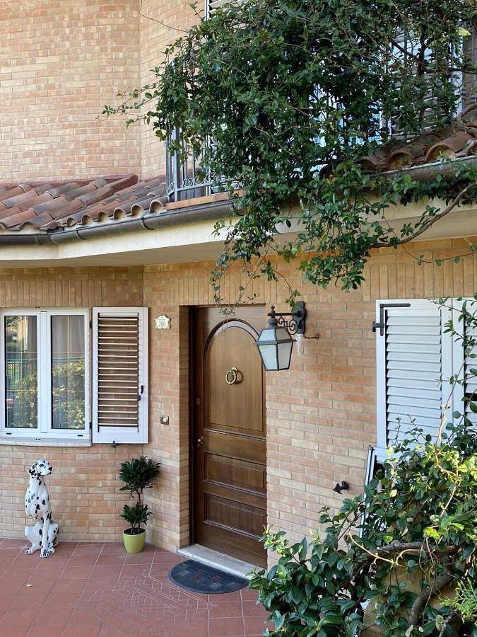 Appartamento per 7 persone, con Balcone e Terrazza nonché Giardino e Panorama a Sant'Elpidio a Mare