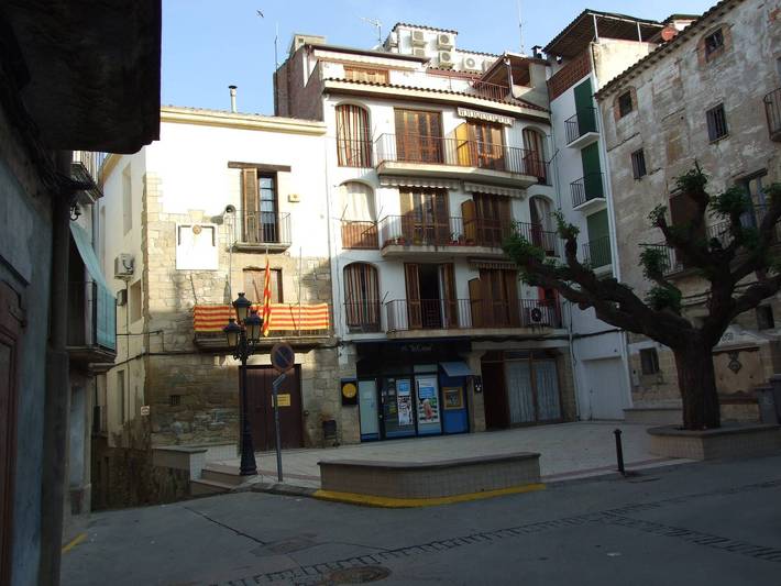Ganze Wohnung, Charmante 3-Zimmer-Wohnung im Zentrum von Camarasa in Camarasa, Noguera