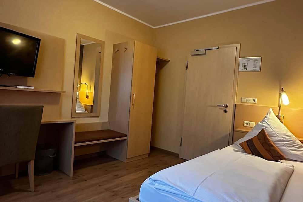 Ganze Wohnung, Einzelzimmer mit Dusche/Wc in Blaubeuren, Alb-Donau-Kreis