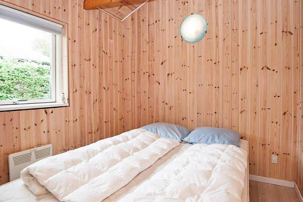 4 person holiday home in Hejls in Hejlsminde, Lillebælt