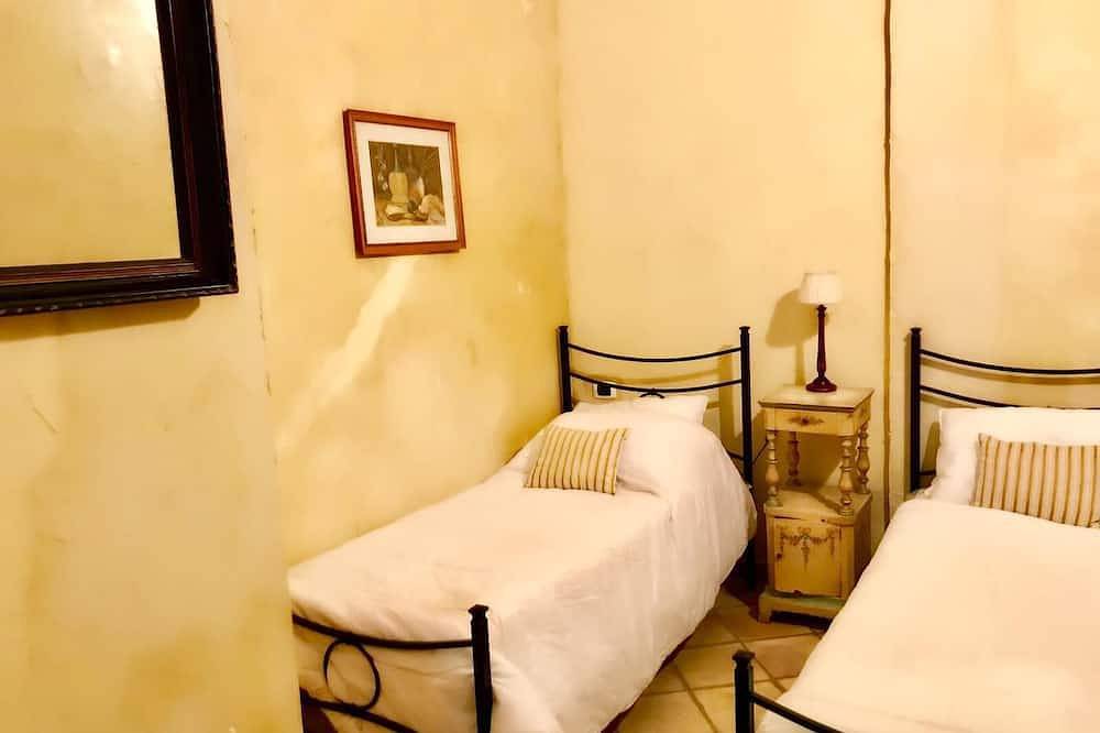Ganze Wohnung, Appartamento San Francesco - Ferienhaus in Cirò, Golf von Tarent