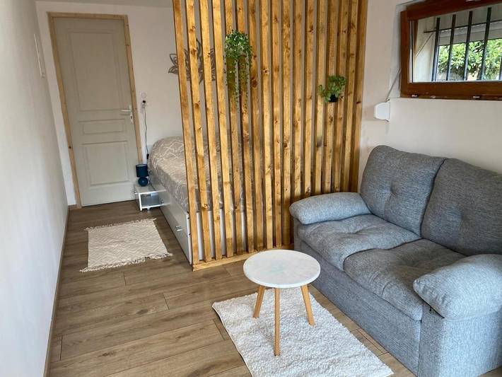 Gîte pour 2 personnes, avec Terrasse et Vue à Thyez - 2
