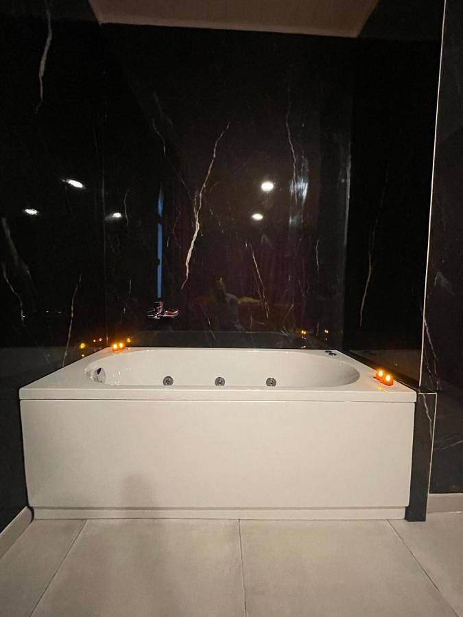 Maison d’hôte pour 2 personnes, avec vue ainsi que jardin et piscine, animaux acceptés à Maspalomas - 2