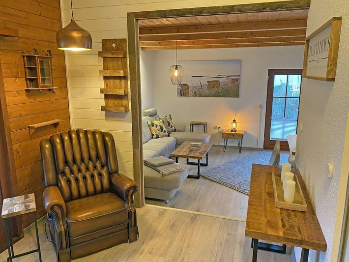 Ganze Ferienwohnung, Beach House mit eingez. Garten direkt am Hundestrand in Hundestrand Kalifornien, Schönberg