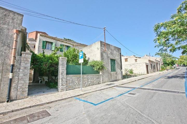 Gîte pour 4 personnes, avec vue et jardin, animaux acceptés à Erice - 4