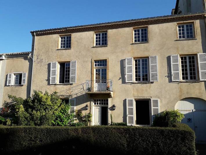 Location de vacances pour 2 personnes, avec Jardin à Salles-Arbuissonnas-en-Beaujolais