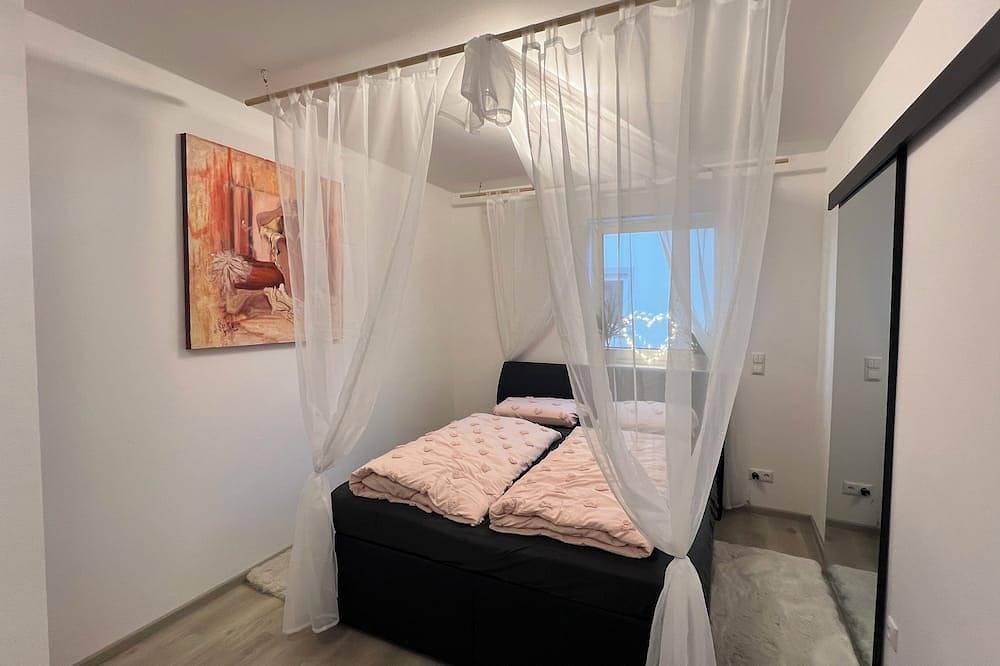 Ganze Wohnung, Ferienwohnung (65qm) mit Terrasse in Absberg, Fränkisches Seenland