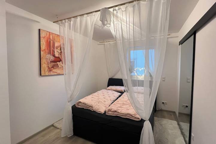 Ferienwohnung für 2 Personen, mit Garten und Balkon in Absberg - 3