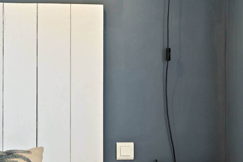 Punta della Guardia Estate, Villa with sea view in a nature reserve, beaches 1.5 Km away in Cervione, Región de Corte