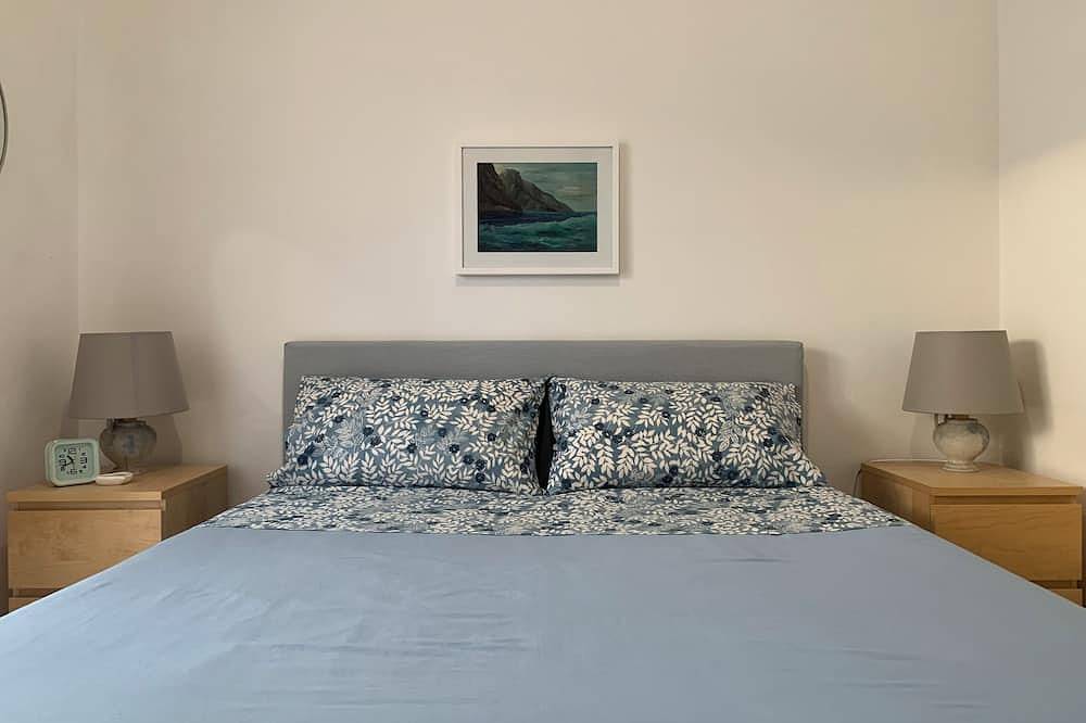 Apartamento entero, Where the Sunset Meets the Sea - Panoramic penthouse a stone's throw from the beach in Marina di Minturno, Provincia de Latina