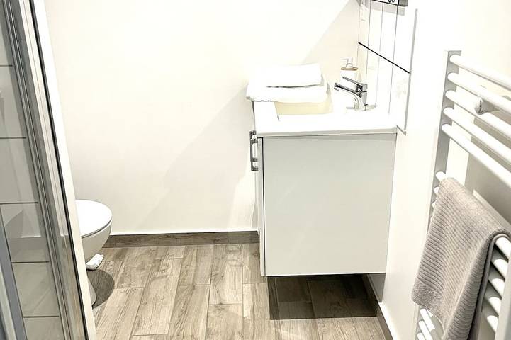 Ganze Wohnung, La Perla 2min a Pieds Gare Viotte Studio de 25 Mètres Carrés Calmes Lumineux in Chaprais-Cras, Besançon