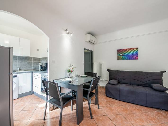 Gîte pour 4 personnes, avec jardin et terrasse à Cagnes-sur-Mer - 2