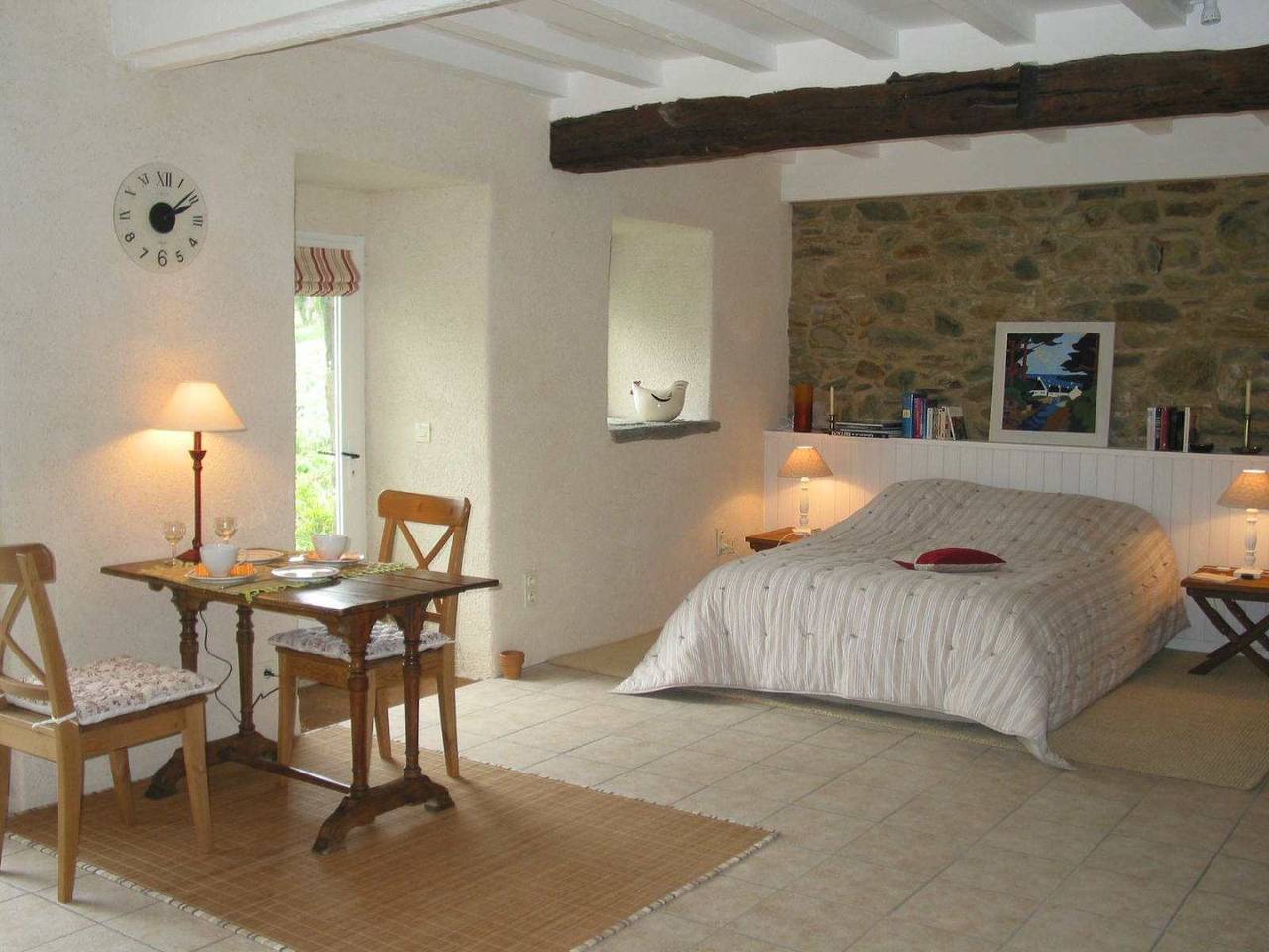 Chambre d'hôtes indépendante, à 800 mètres de la mer - Chambre in Locquirec, Ceinture Dorée