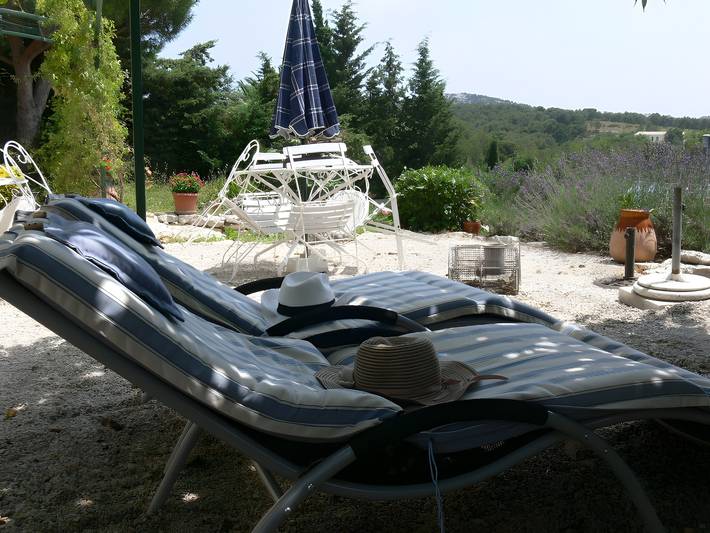 Alojamiento y desayuno para 2 personas, con jardín - 1