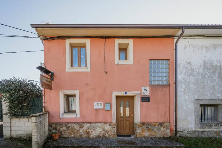 Chalet para 6 personas, con Balcón y Jardín