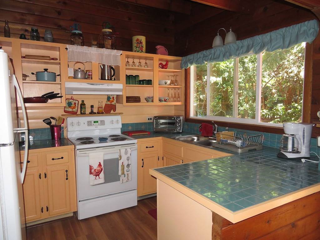 Gemütliche Hütte im Volcano Village, nur wenige Minuten vom Eingang zum Volcano Park entfernt. in Volcano, Hawaii Volcanoes Nationalpark