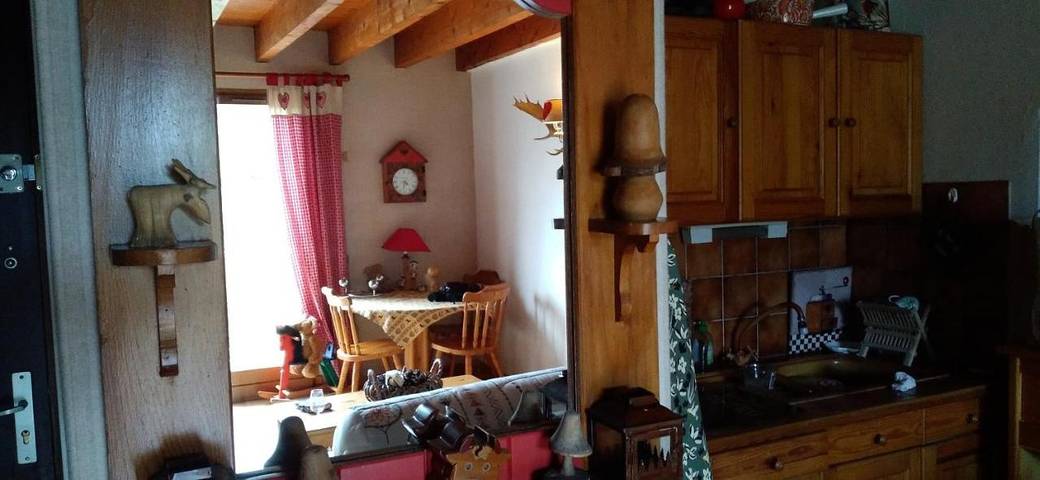 Gîte pour 2 personnes, avec vue ainsi que balcon et jardin à Andon - 4