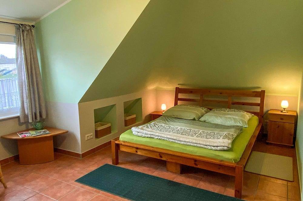 Ganze Wohnung, Ferienwohnung Locke - Ferienwohnung in Kluis, Rügen