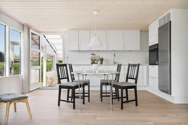 Ferienhaus für 2 Personen, mit Terrasse und Whirlpool in Juelsminde