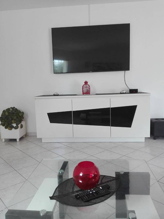 Location de vacances pour 4 personnes, avec vue et jardin à Saint-Rogatien - 4