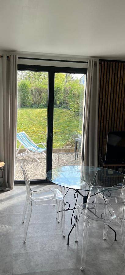 Appartement de vacances pour 4 personnes, avec vue et jardin