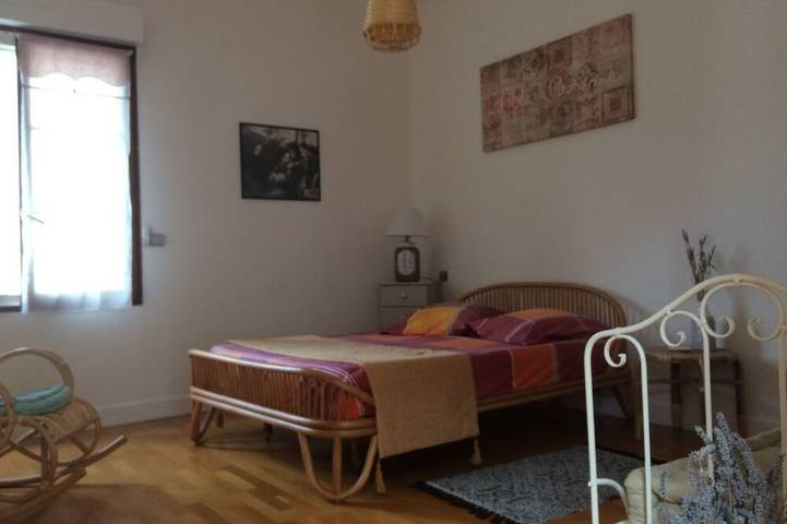 Location de vacances pour 10 personnes, avec piscine et jardin à Saint-Cyr-sur-Loire - 2